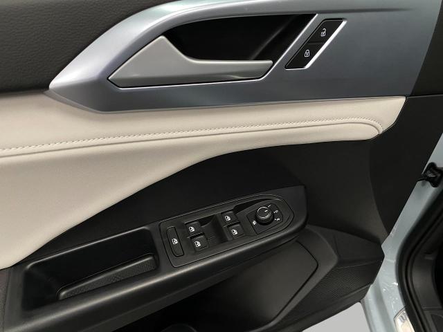 2025 Volkswagen Taos Vehicle Photo in Appleton, WI 54913