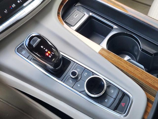 2021 Cadillac Escalade ESV Vehicle Photo in DENTON, TX 76210-9321