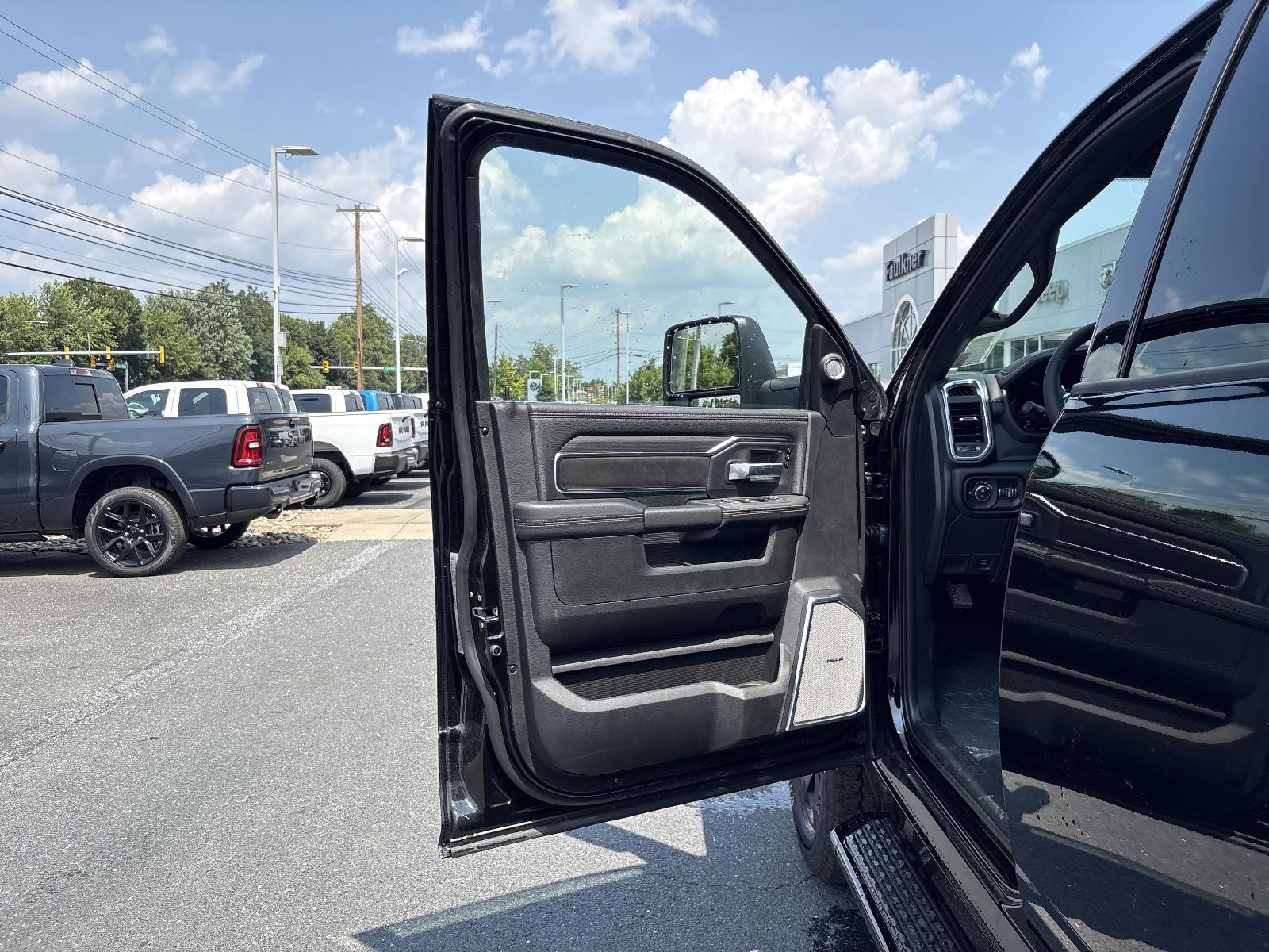 2025 Ram 2500 Vehicle Photo in Mechanicsburg, PA 17050-1707