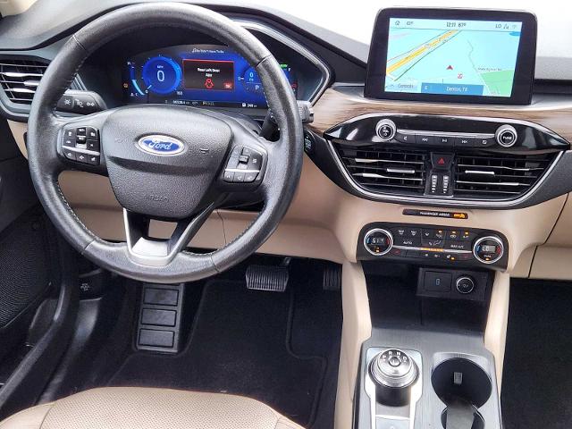 2020 Ford Escape Vehicle Photo in DENTON, TX 76210-9321