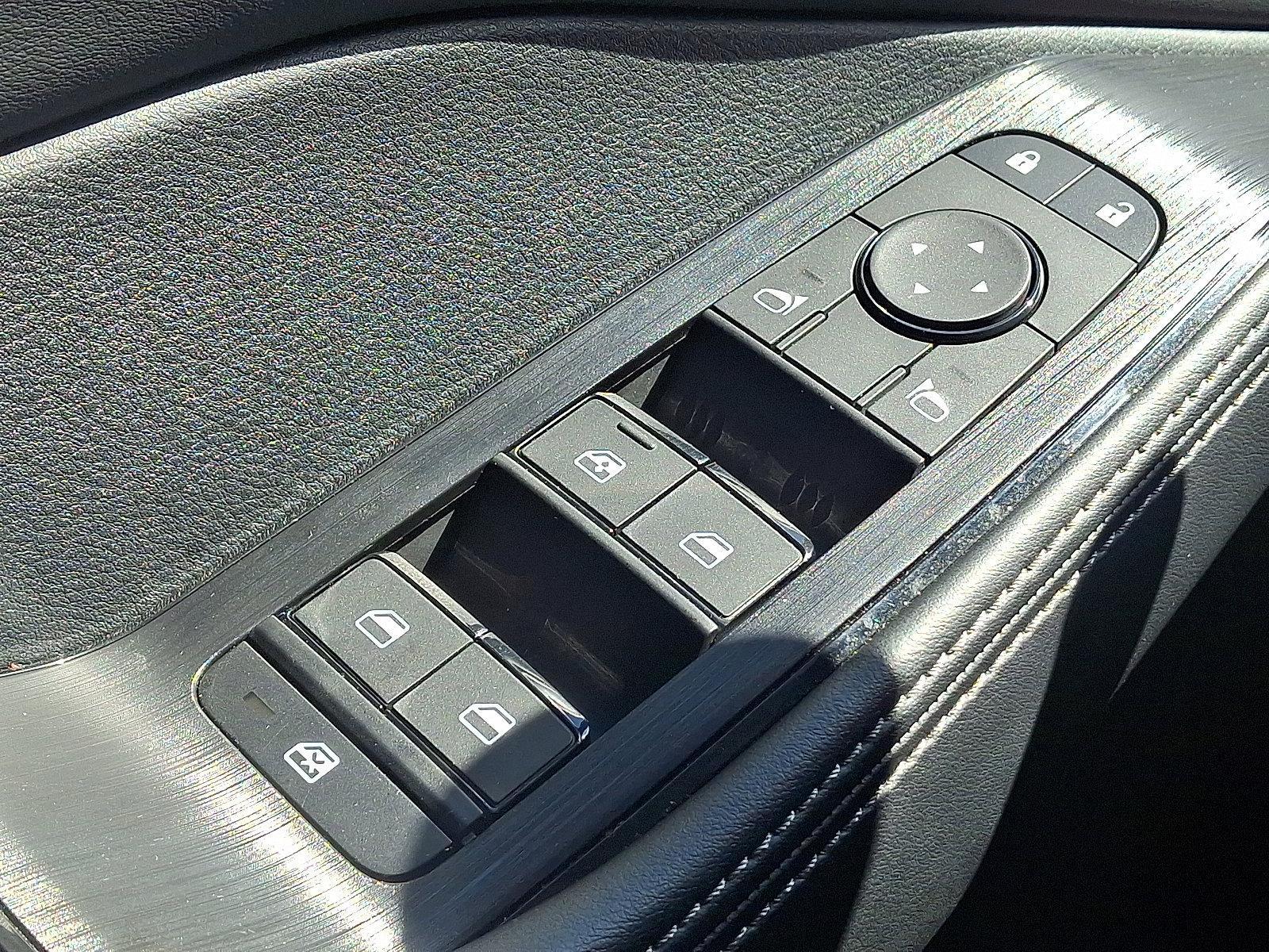 2024 Nissan Rogue Vehicle Photo in Harrisburg, PA 17111-1033