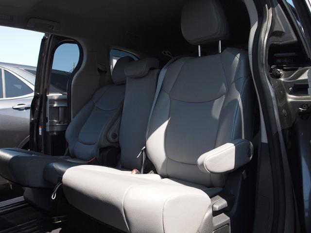 2023 Toyota Sienna Vehicle Photo in MADISON, IN 47250-1611