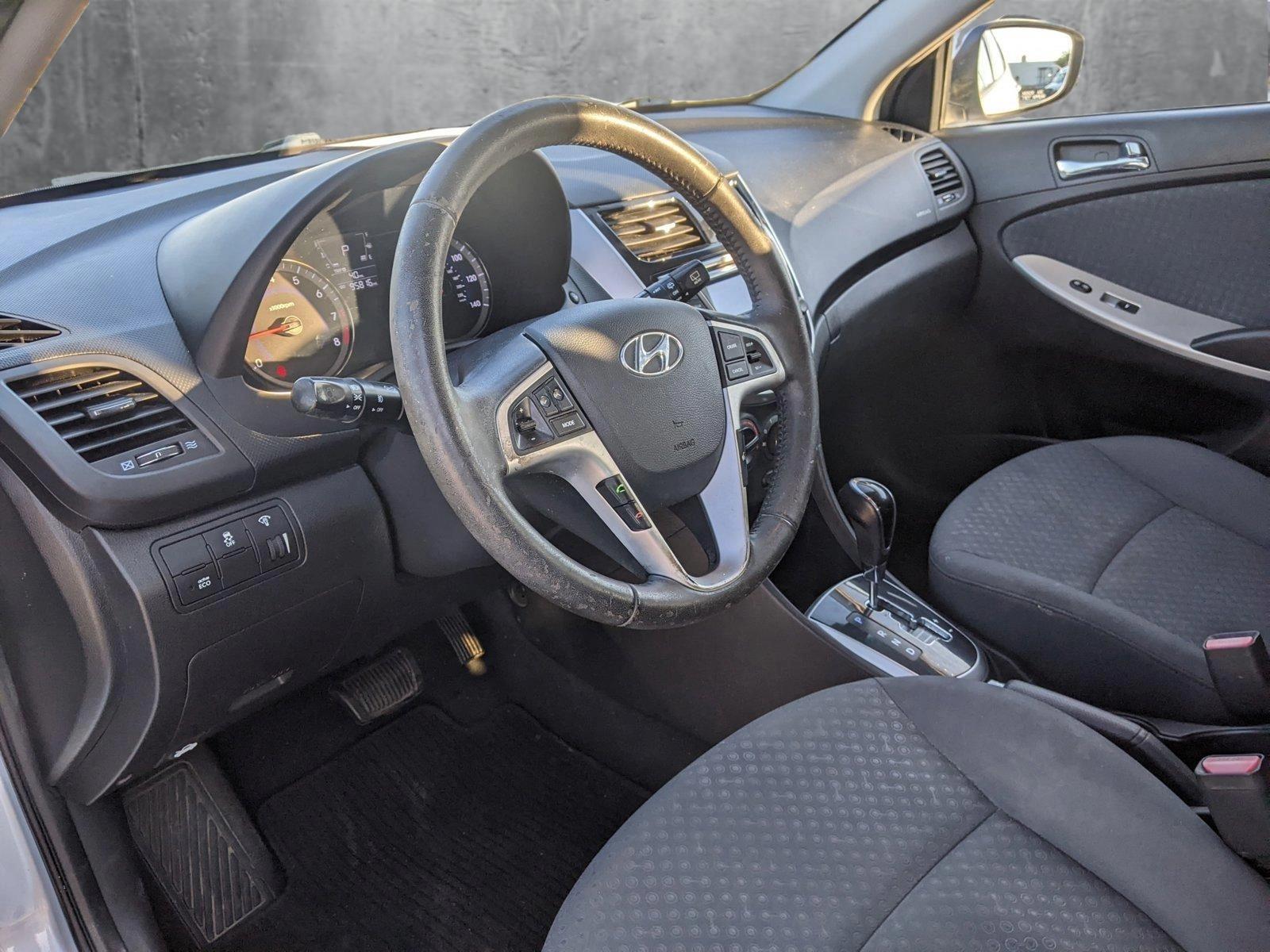 2013 Hyundai ACCENT Vehicle Photo in Austin, TX 78728