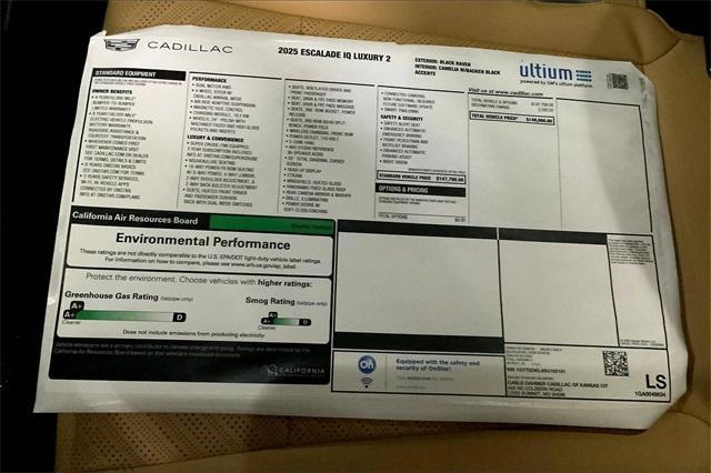 2025 Cadillac ESCALADE IQ Vehicle Photo in KANSAS CITY, MO 64114-4545