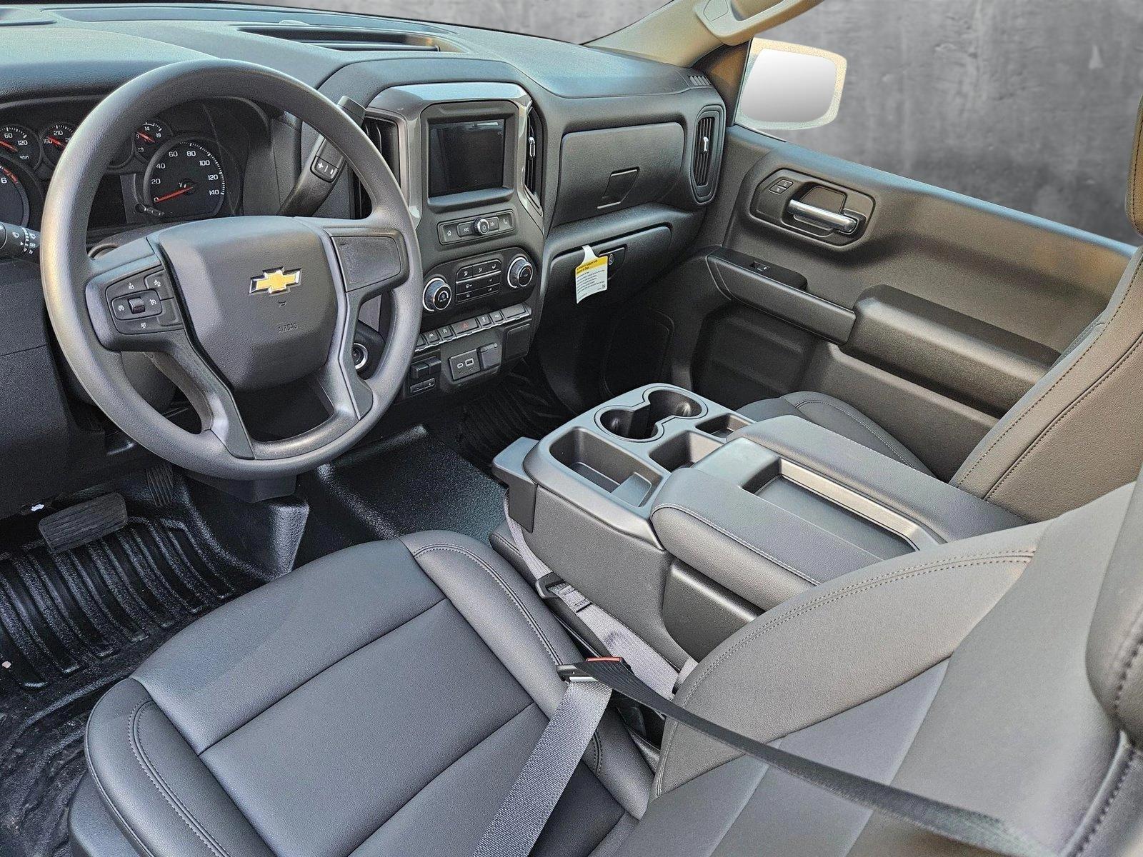 2025 Chevrolet Silverado 1500 Vehicle Photo in GREENACRES, FL 33463-3207