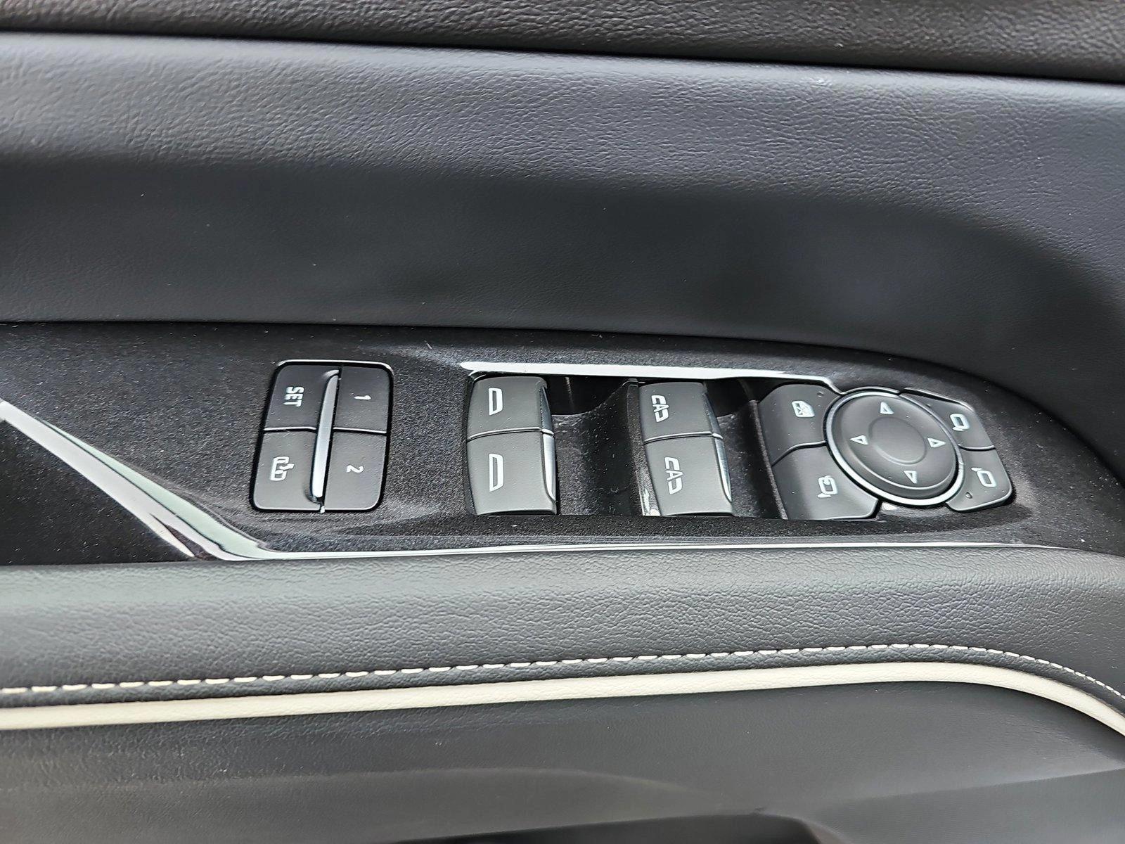 2022 Cadillac Escalade Vehicle Photo in TIMONIUM, MD 21093-2300