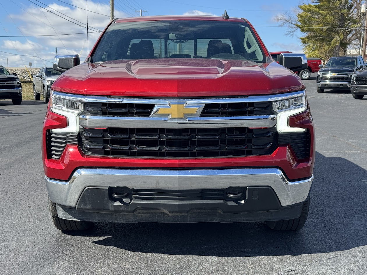 2022 Chevrolet Silverado 1500 Vehicle Photo in BOONVILLE, IN 47601-9633