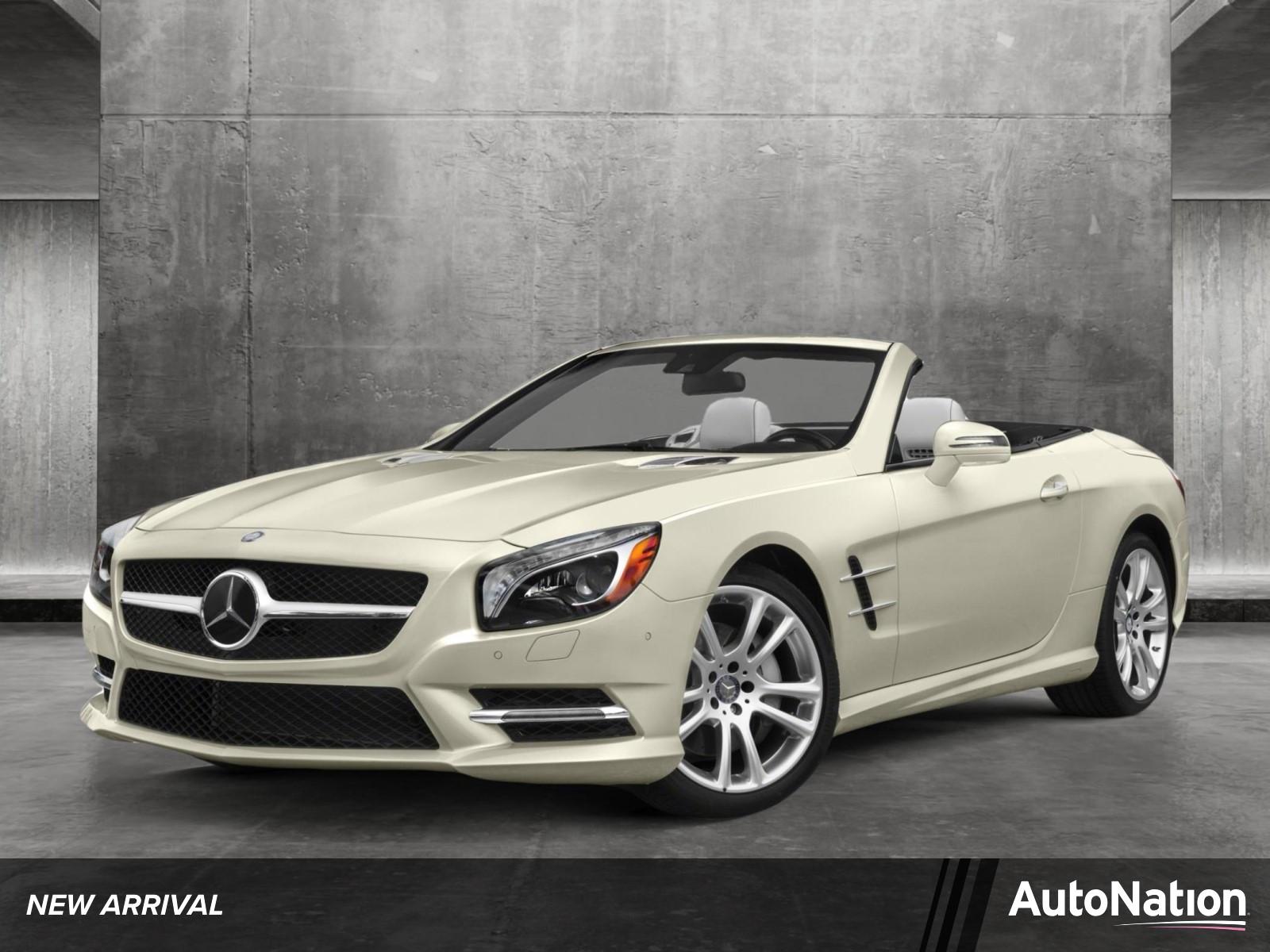 2015 Mercedes-Benz SL-Class Vehicle Photo in Delray Beach, FL 33444