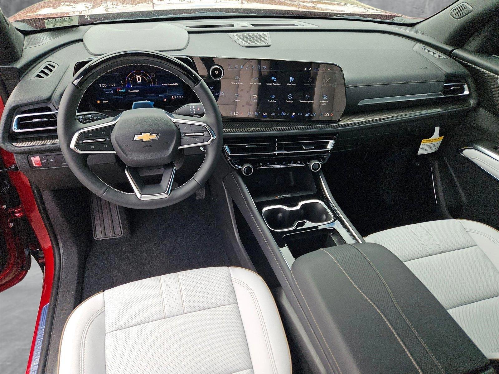 2025 Chevrolet Traverse Vehicle Photo in MESA, AZ 85206-4395