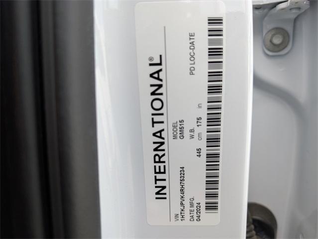 2024 Chevrolet Silverado Chassis Cab Vehicle Photo in ENGLEWOOD, CO 80113-6708