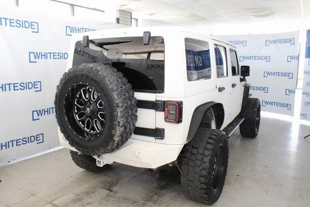 2016 Jeep Wrangler Unlimited Vehicle Photo in SAINT CLAIRSVILLE, OH 43950-8512