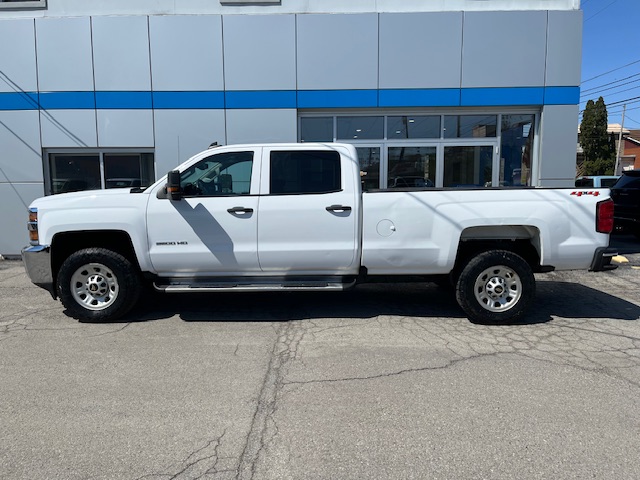 Used 2018 Chevrolet Silverado 3500HD Work Truck with VIN 1GC4KYCG5JF282623 for sale in New Bethlehem, PA