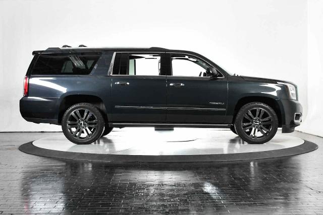 2020 GMC Yukon XL Vehicle Photo in DALLAS, TX 75235