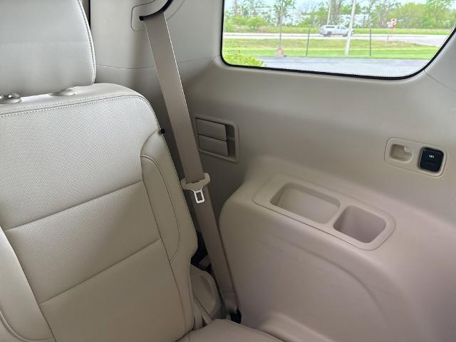 2021 GMC Acadia Vehicle Photo in MANHATTAN, KS 66502-5036