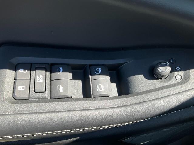 2025 Jeep Grand Cherokee Vehicle Photo in Kaukauna, WI 54130