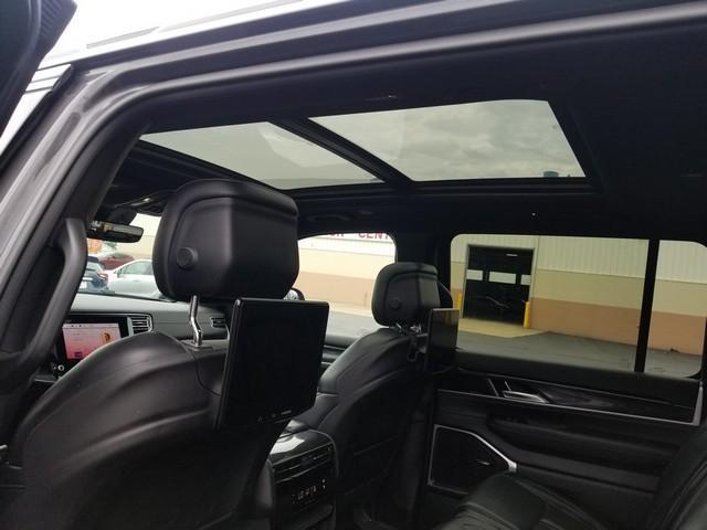 2022 Jeep Wagoneer Vehicle Photo in ELYRIA, OH 44035-6349