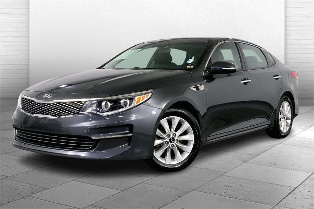 2017 Kia Optima Vehicle Photo in Lees Summit, MO 64086