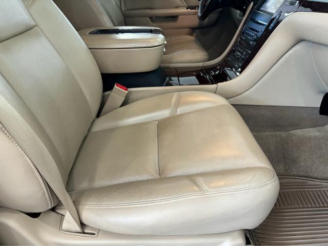 2014 Cadillac Escalade ESV Vehicle Photo in Grapevine, TX 76051