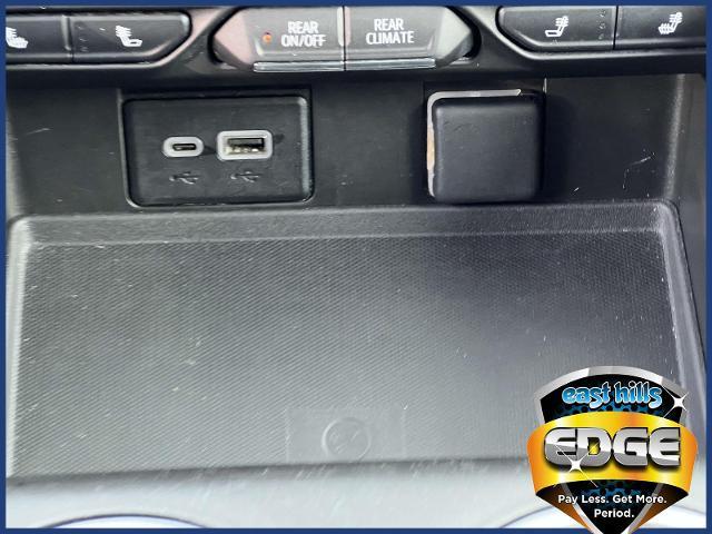 2023 Chevrolet Suburban Vehicle Photo in Roslyn, NY 11576