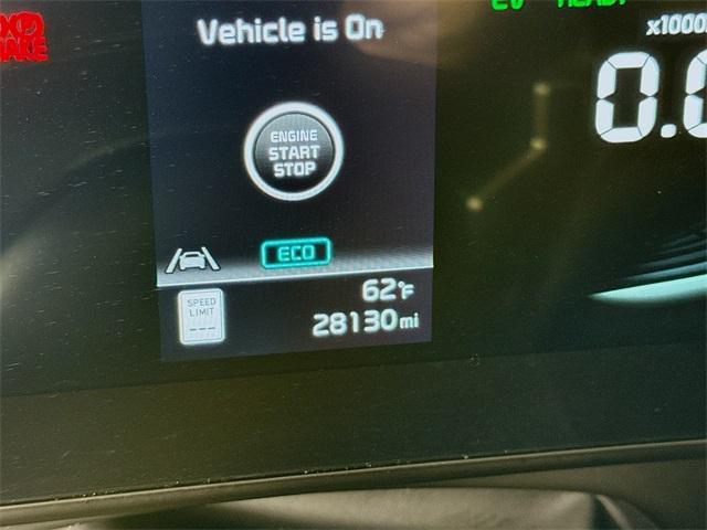 2023 Kia Sportage Hybrid Vehicle Photo in Everett, WA 98204