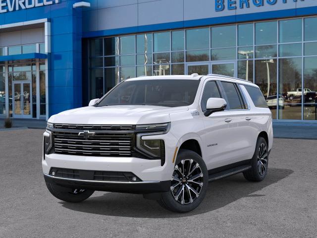 2025 Chevrolet Suburban Vehicle Photo in APPLETON, WI 54914-4656