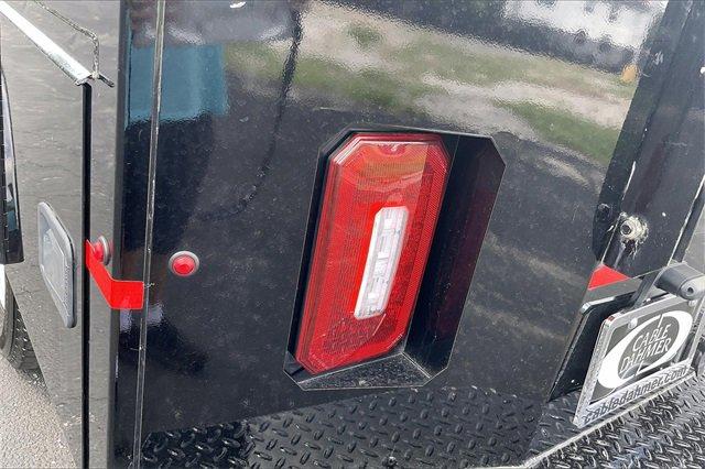 2023 Chevrolet Silverado 3500 HD Chassis Cab Vehicle Photo in INDEPENDENCE, MO 64055-1314