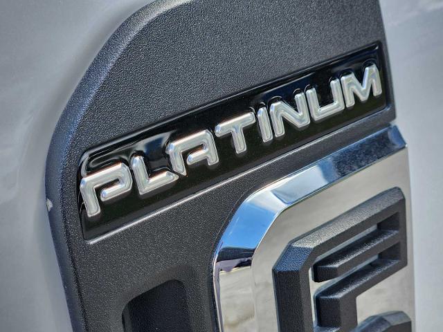 2024 Ford Super Duty F-250 SRW Vehicle Photo in DENTON, TX 76210-9321
