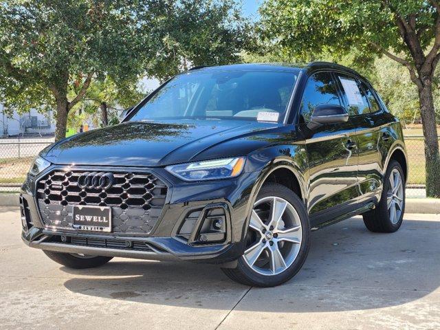 2025 Audi Q5 Vehicle Photo in HOUSTON, TX 77090