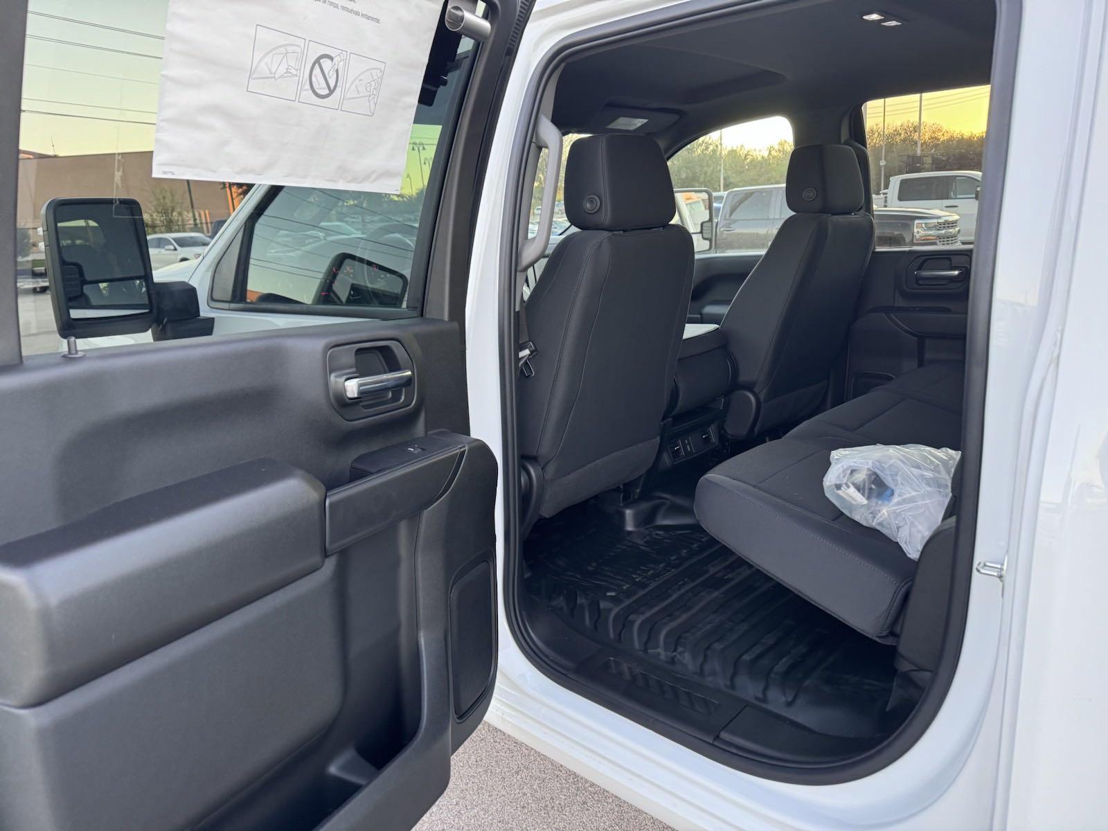 2025 Chevrolet Silverado 2500 HD Vehicle Photo in GEORGETOWN, TX 78626-7508