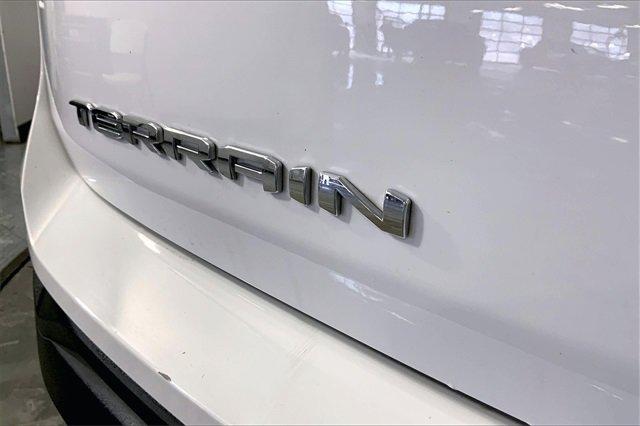 2024 GMC Terrain Vehicle Photo in KANSAS CITY, MO 64114-4502