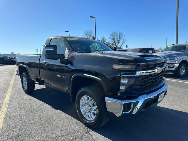 2024 Chevrolet Silverado 3500 HD Vehicle Photo in COLUMBIA, MO 65203-3903