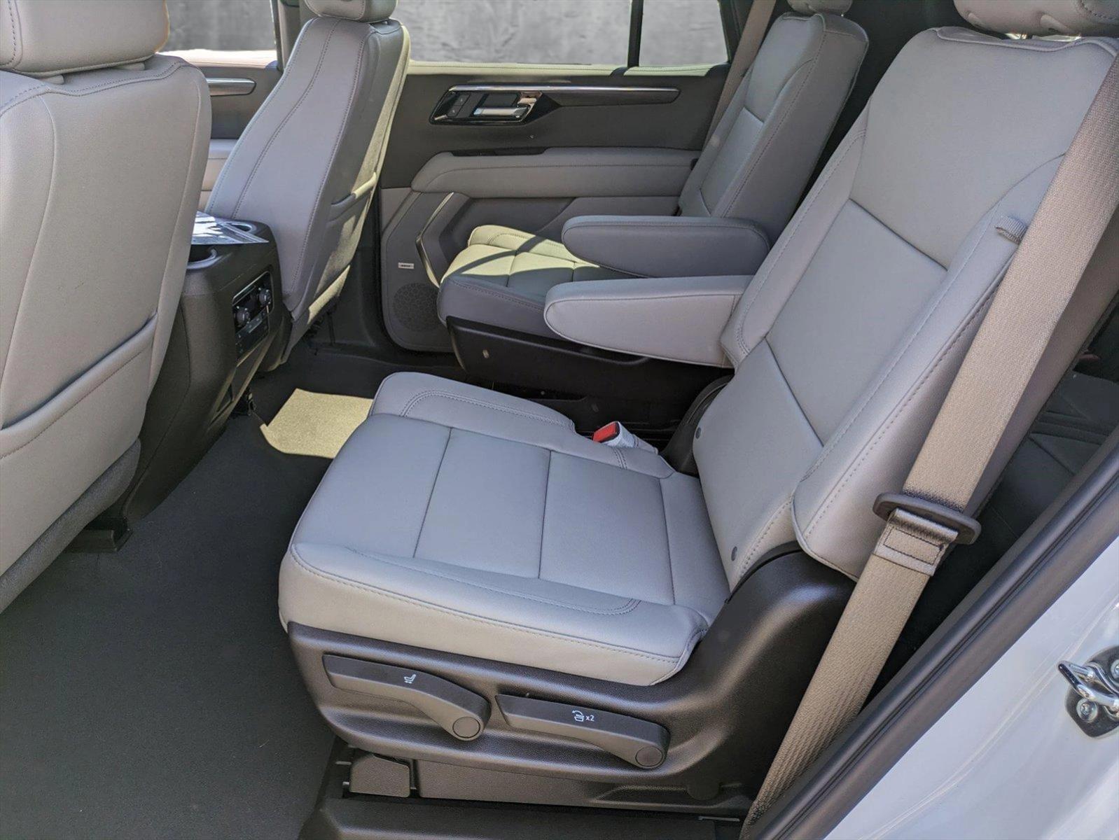 2025 Chevrolet Tahoe Vehicle Photo in GILBERT, AZ 85297-0446
