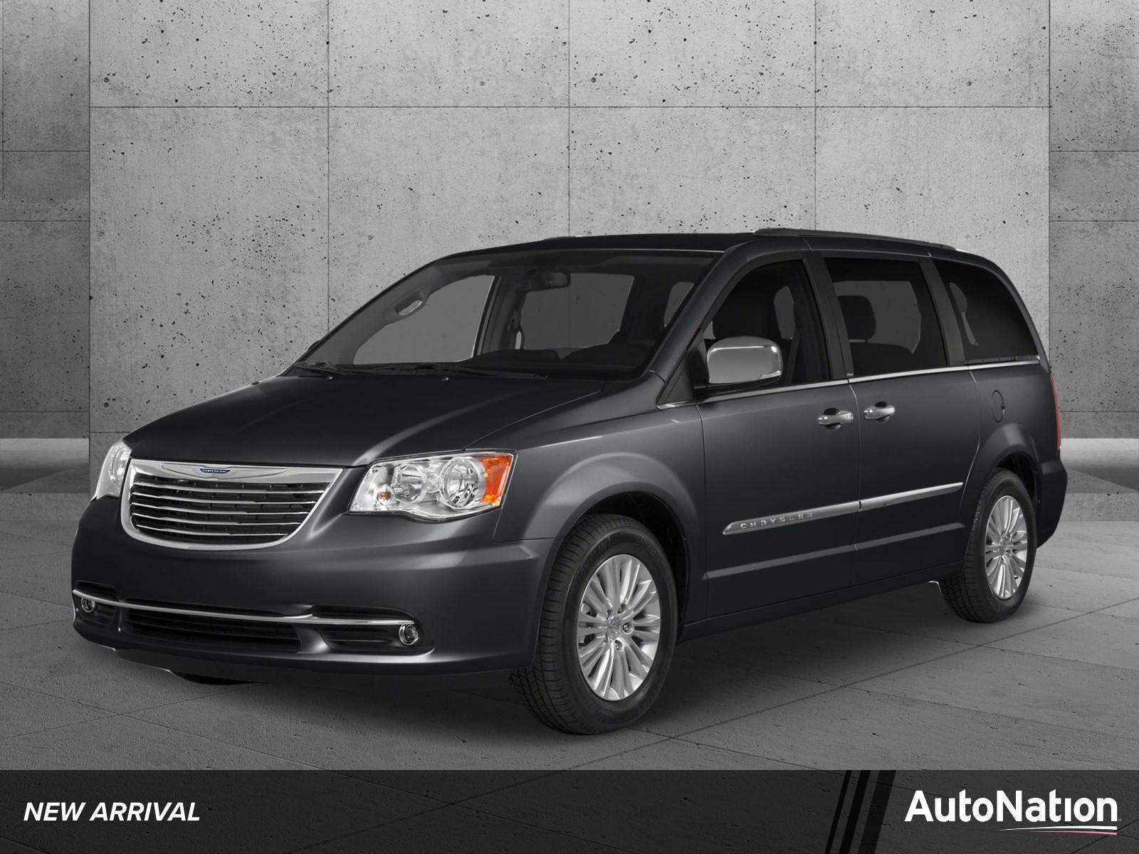 2015 Chrysler Town & Country Vehicle Photo in Pembroke Pines, FL 33027