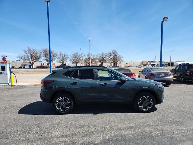 2025 Chevrolet Trax Vehicle Photo in HAYS, KS 67601-1994