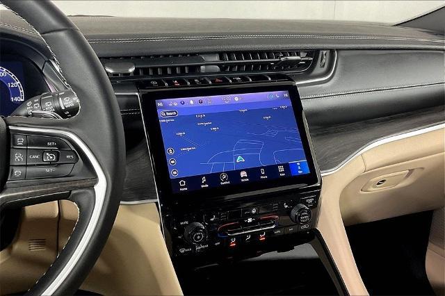 2024 Jeep Grand Cherokee Vehicle Photo in Tulsa, OK 74129