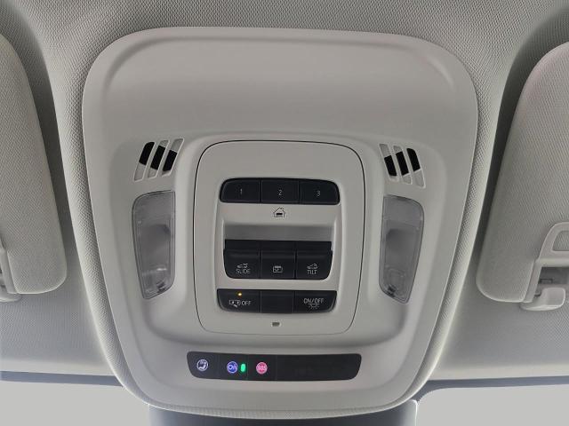 2025 Buick Envision Vehicle Photo in NEENAH, WI 54956-2243