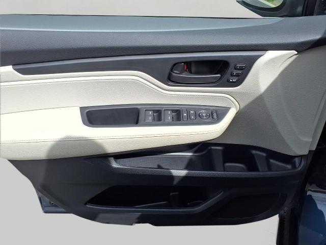 2025 Honda Odyssey Vehicle Photo in Oshkosh, WI 54904
