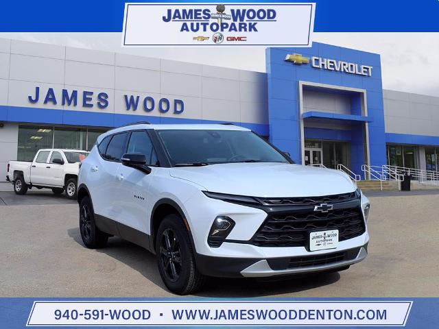 2025 Chevrolet Blazer Vehicle Photo in Denton, TX 76205