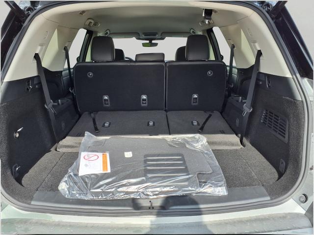 2025 Nissan Pathfinder Vehicle Photo in Oshkosh, WI 54904
