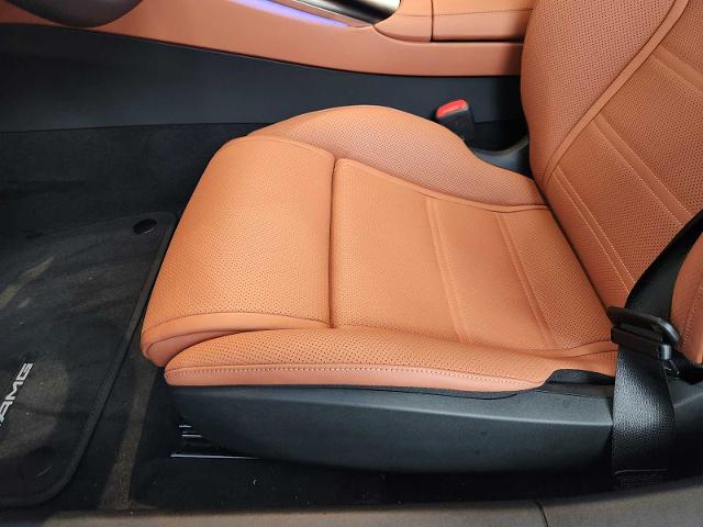 2025 Mercedes-Benz SL Vehicle Photo in HOUSTON, TX 77079