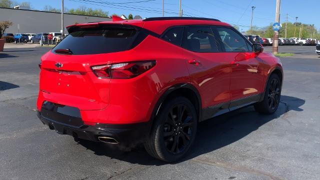 2022 Chevrolet Blazer Vehicle Photo in MOON TOWNSHIP, PA 15108-2571