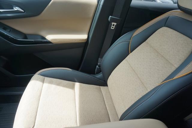 2025 Chevrolet Equinox Vehicle Photo in FAIRMONT, WV 26554-2318