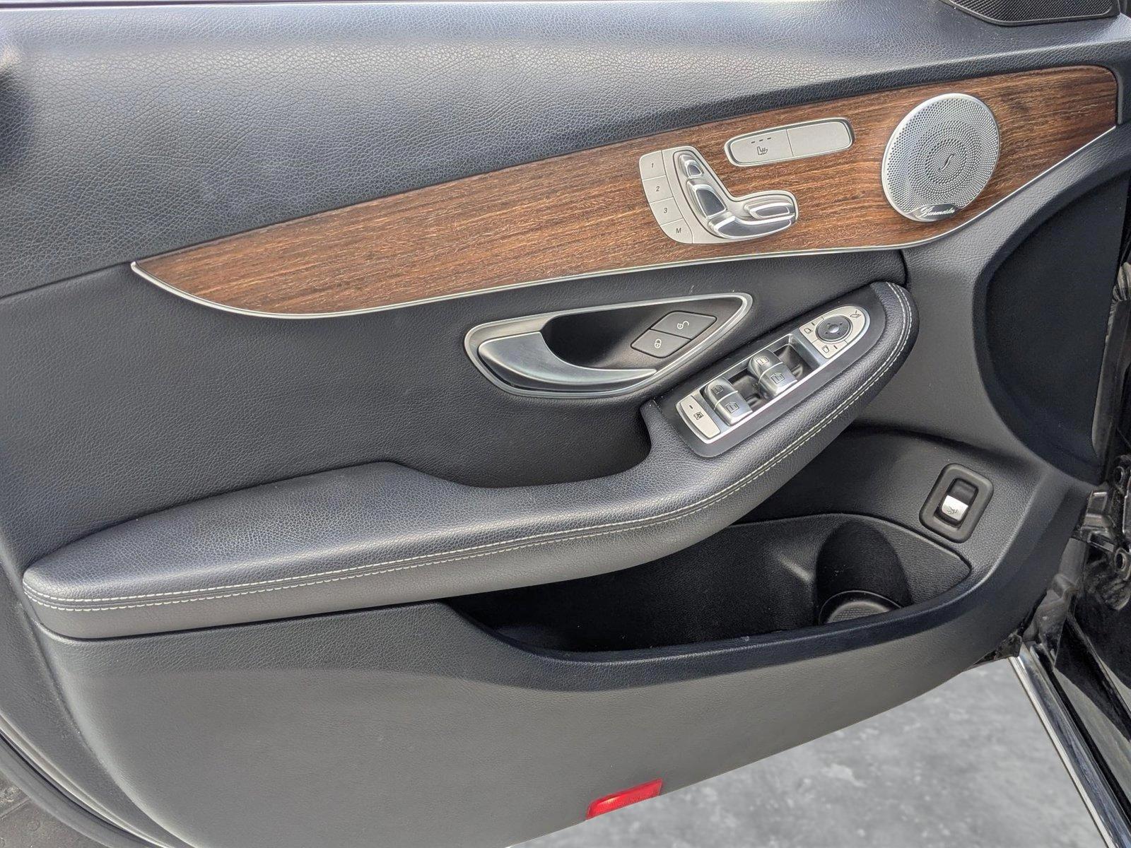 2019 Mercedes-Benz C-Class Vehicle Photo in Pembroke Pines , FL 33084