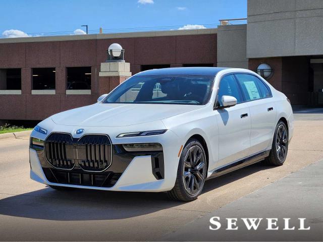 2025 BMW i7 Vehicle Photo in PLANO, TX 75024