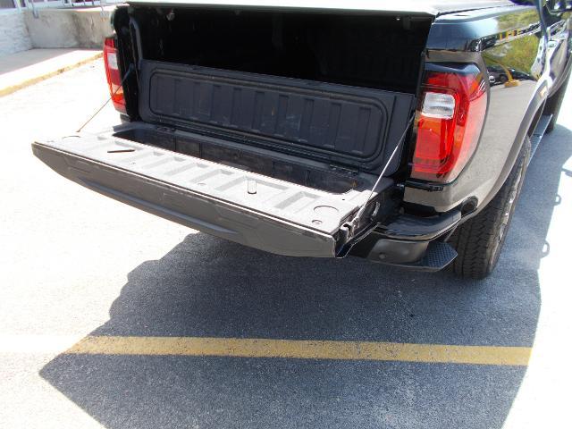 2023 GMC Canyon Vehicle Photo in LOWELL, MA 01852-4336
