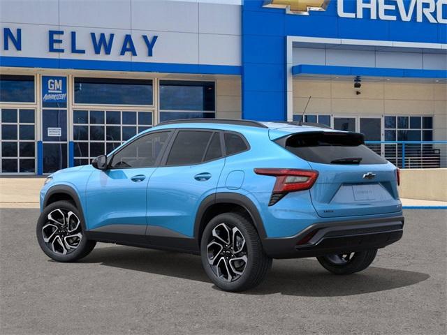 2025 Chevrolet Trax Vehicle Photo in ENGLEWOOD, CO 80113-6708