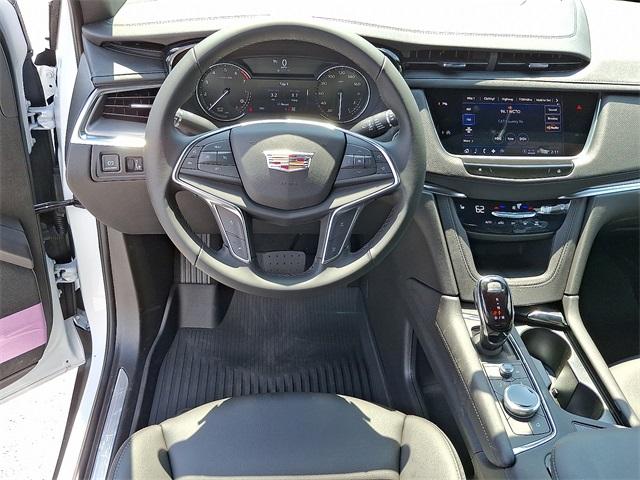 2025 Cadillac XT5 Vehicle Photo in ALLENTOWN, PA 18103-7399