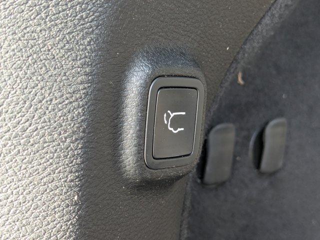 2019 Jeep Cherokee Vehicle Photo in BRUNSWICK, GA 31525-1881