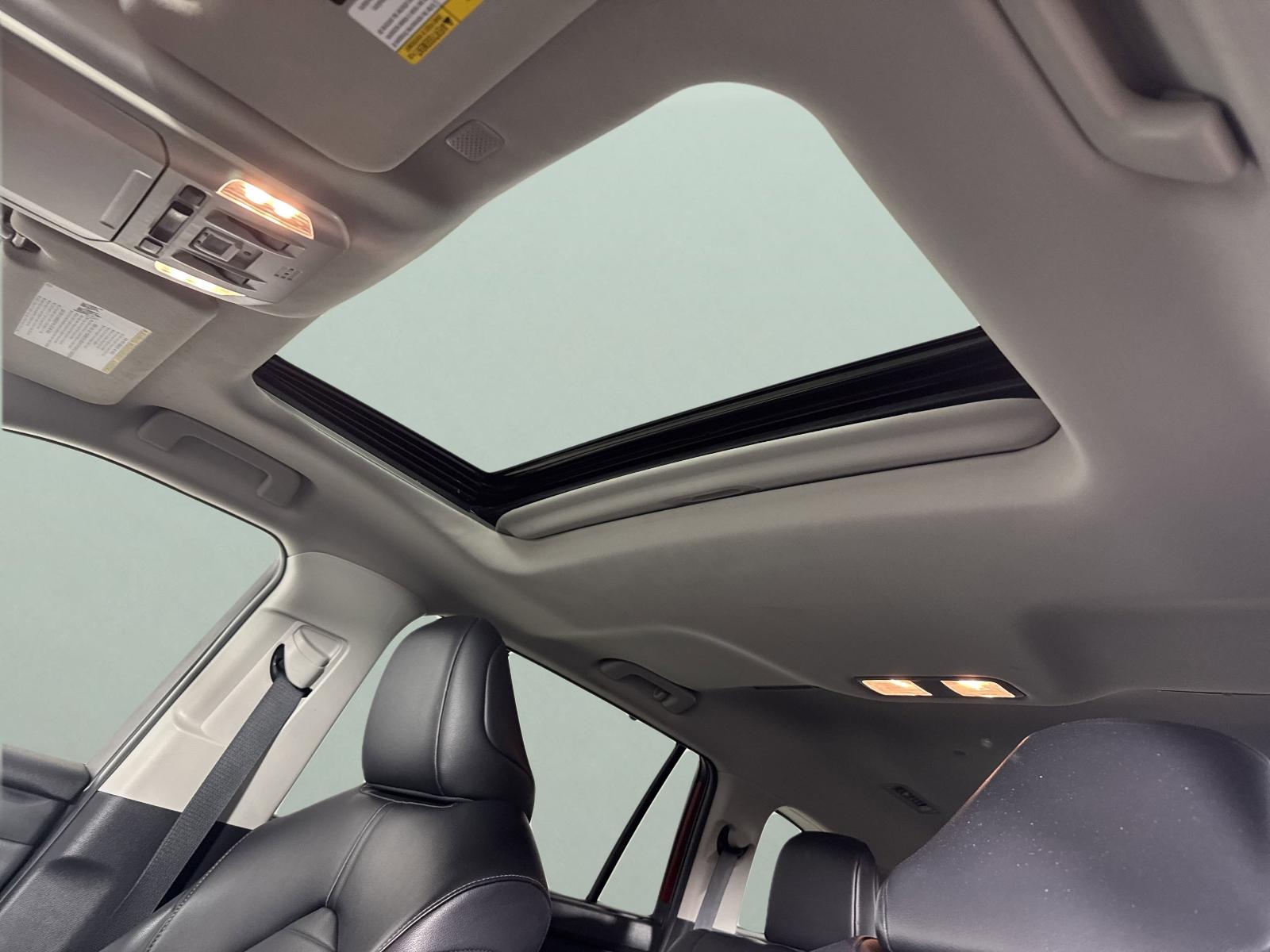 2022 Toyota Highlander Vehicle Photo in Georgetown, TX 78626