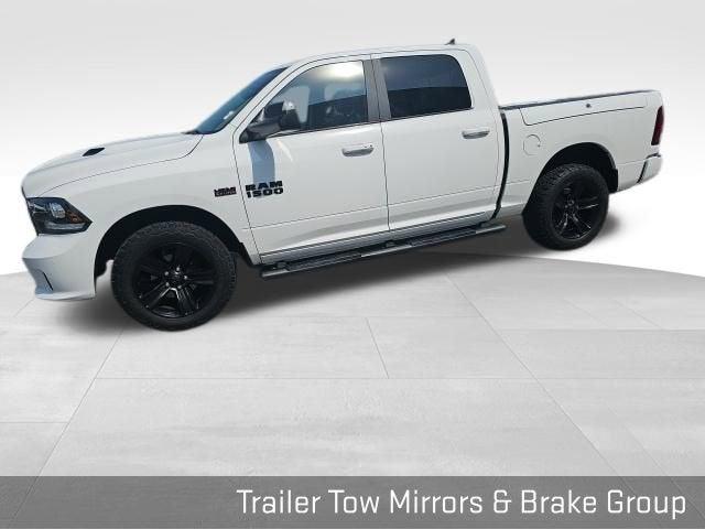 2017 Ram 1500 Vehicle Photo in Fishers, IN 46038